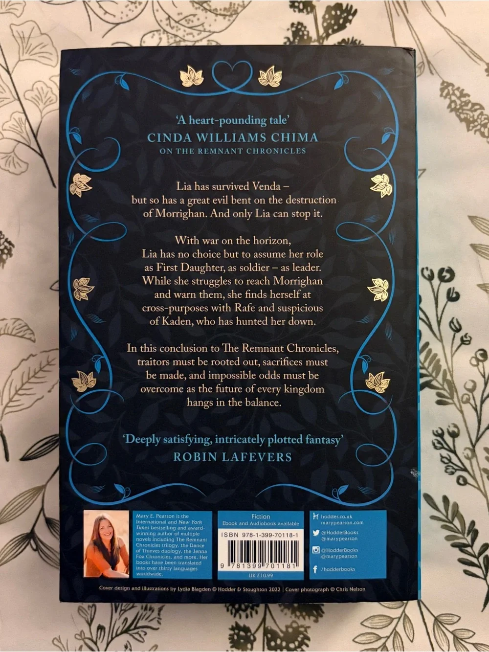 The Beauty of Darkness Book by Mary E. Pearson